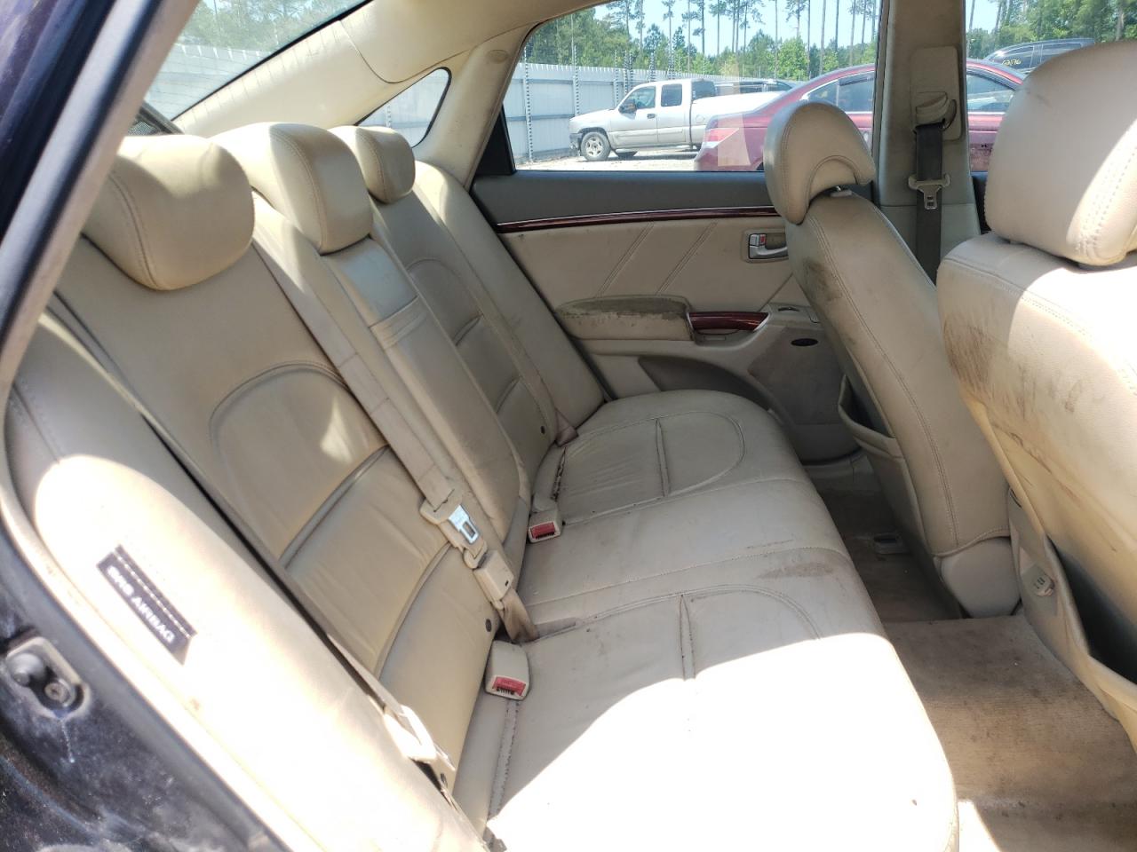 Photo 6 from auction – 2006 HYUNDAI AZERA SE with VIN KMHFC46F66A054258