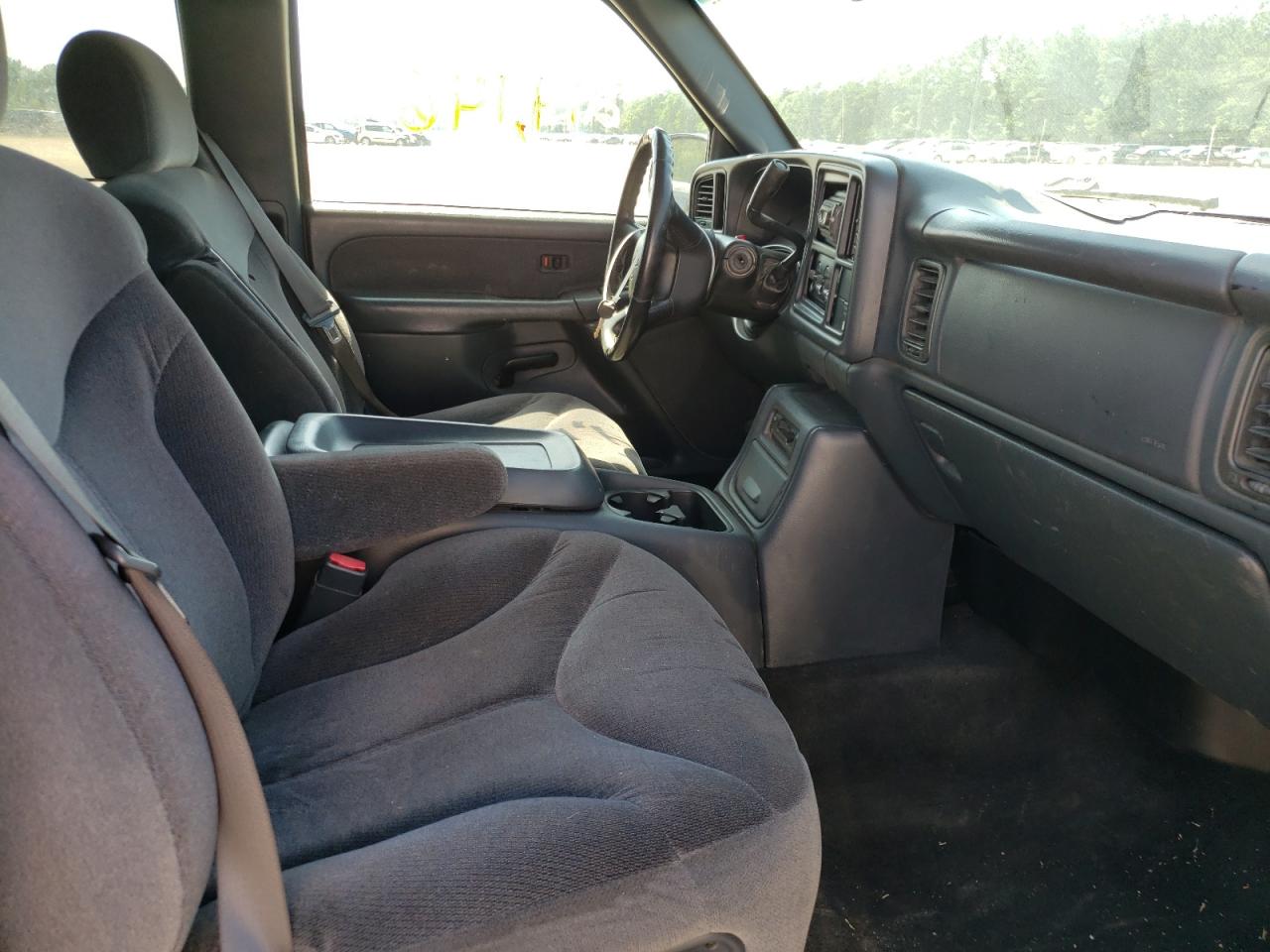 Photo 5 from auction – 2002 GMC NEW SIERRA with VIN 2GTEC19T421413806