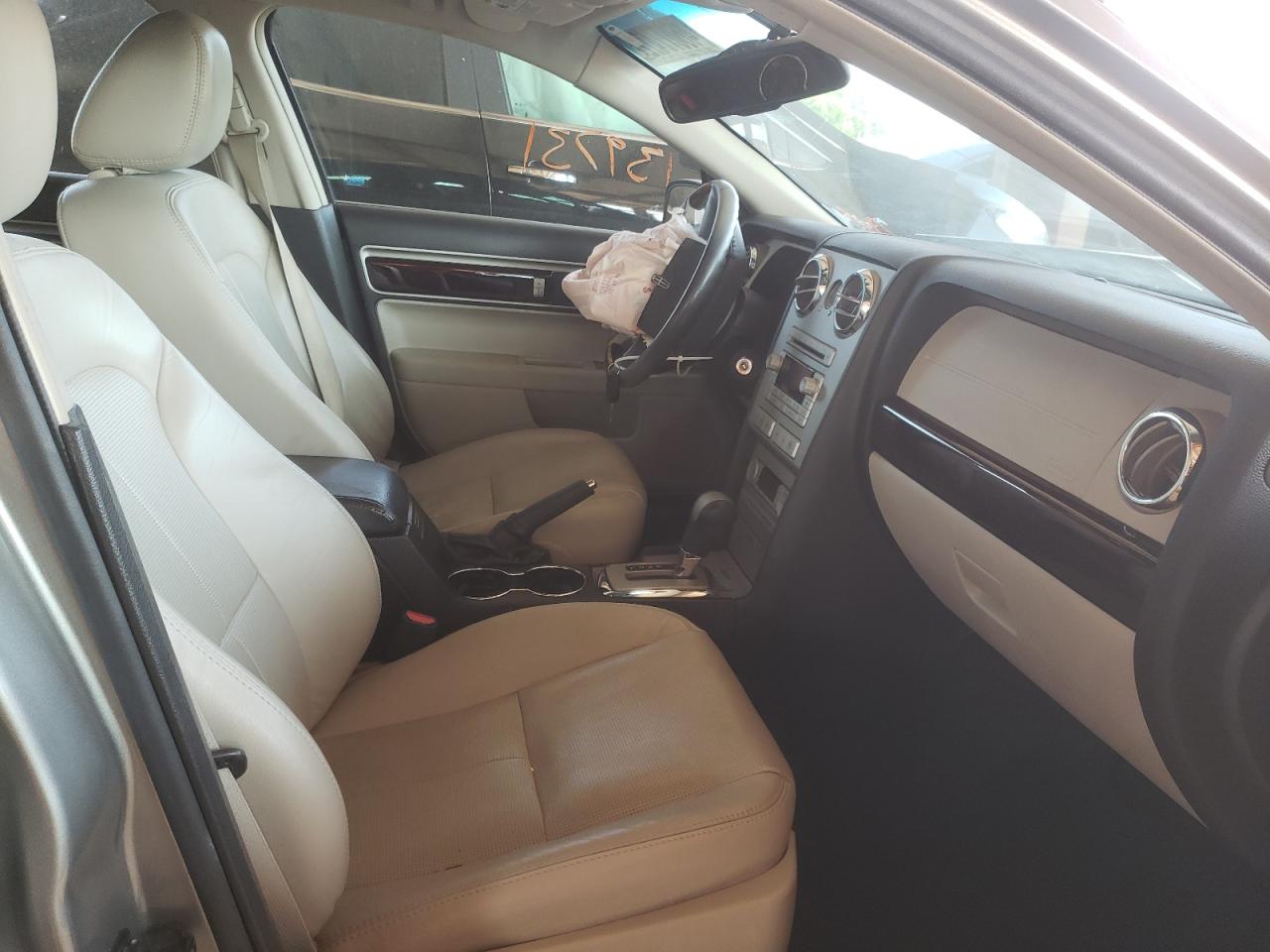Photo 5 from auction – 2009 LINCOLN MKZ with VIN 3LNHM26T79R615397