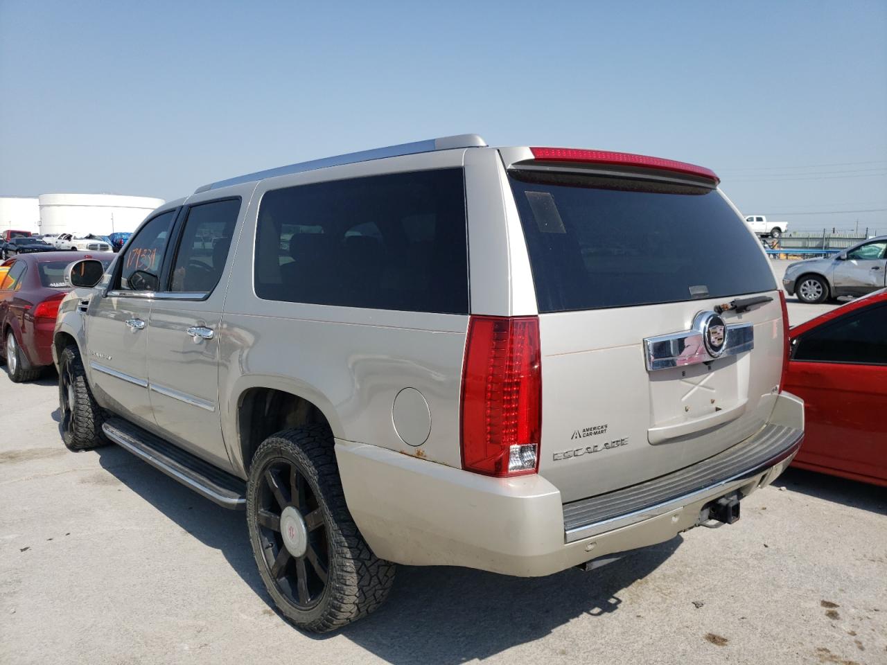 Photo 3 from auction – 2007 CADILLAC ESCALADE E with VIN 1GYFK668X7R179605