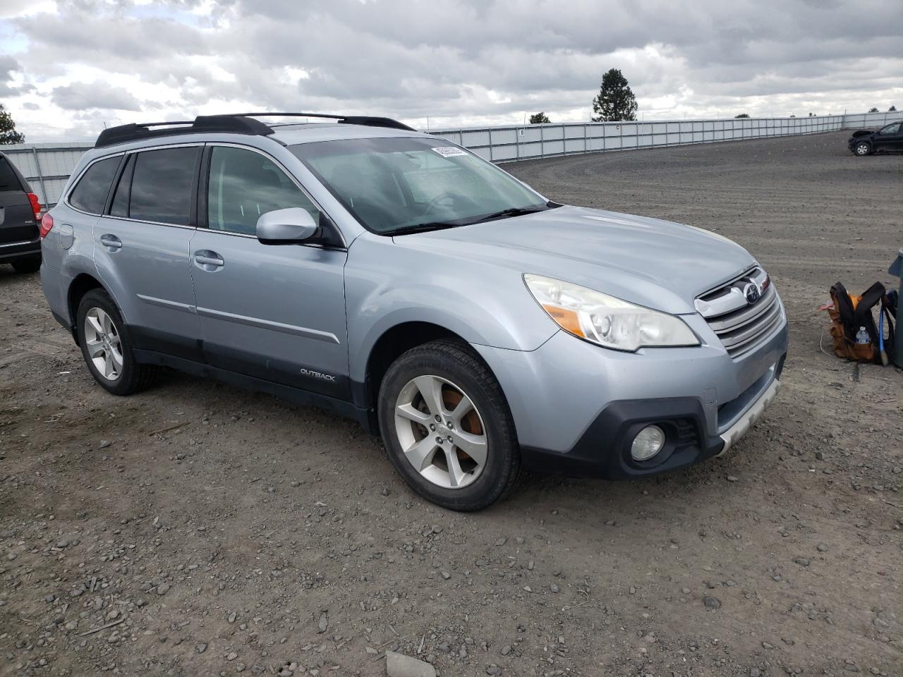 SUBARU OUTBACK 2. 2013 with VIN 4S4BRBKC4D3238306 - Photo from auction