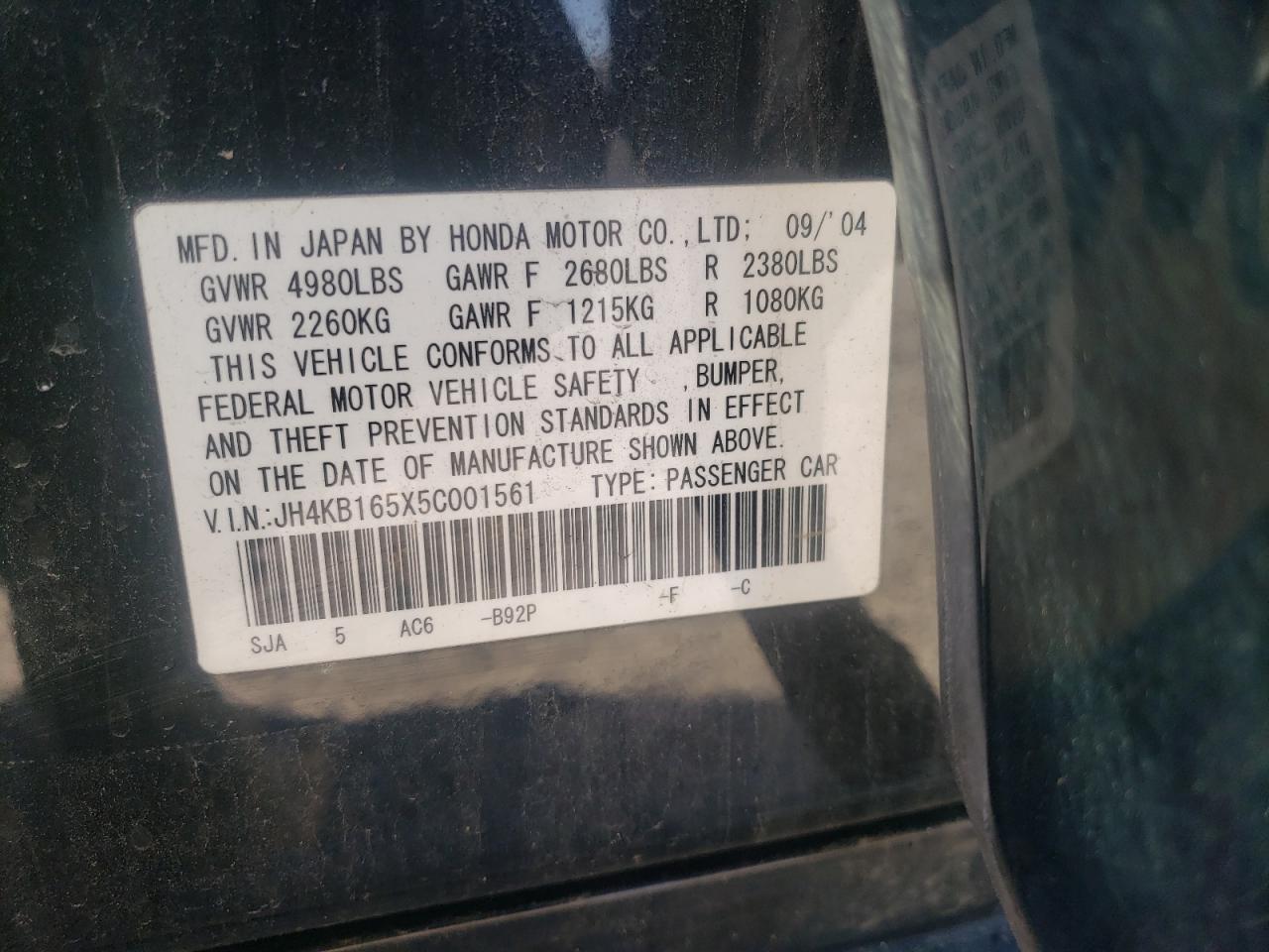 Photo 10 from auction – 2005 ACURA RL with VIN JH4KB165X5C001561