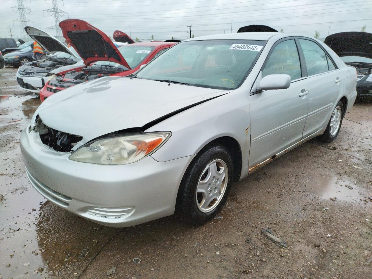 Photo 2 from auction – 2002 TOYOTA CAMRY LE with VIN 4T1BF30K42U018146