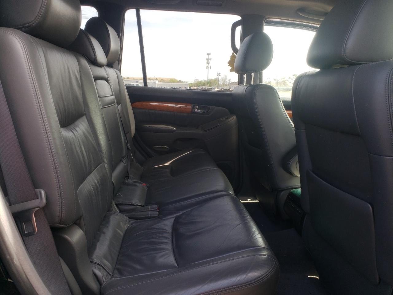 Photo 6 from auction – 2004 LEXUS GX 470 with VIN JTJBT20X340066697