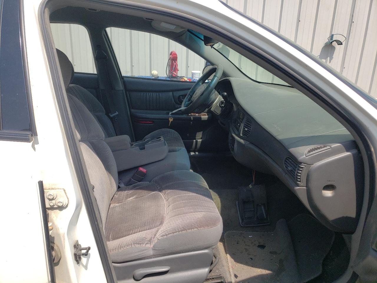 Photo 5 from auction – 2003 BUICK CENTURY CU with VIN 2G4WS52J931100190