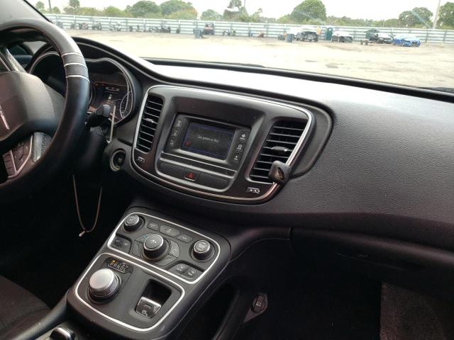 Photo 9 from auction – 2015 CHRYSLER 200 LIMITE with VIN 1C3CCCAB5FN666146