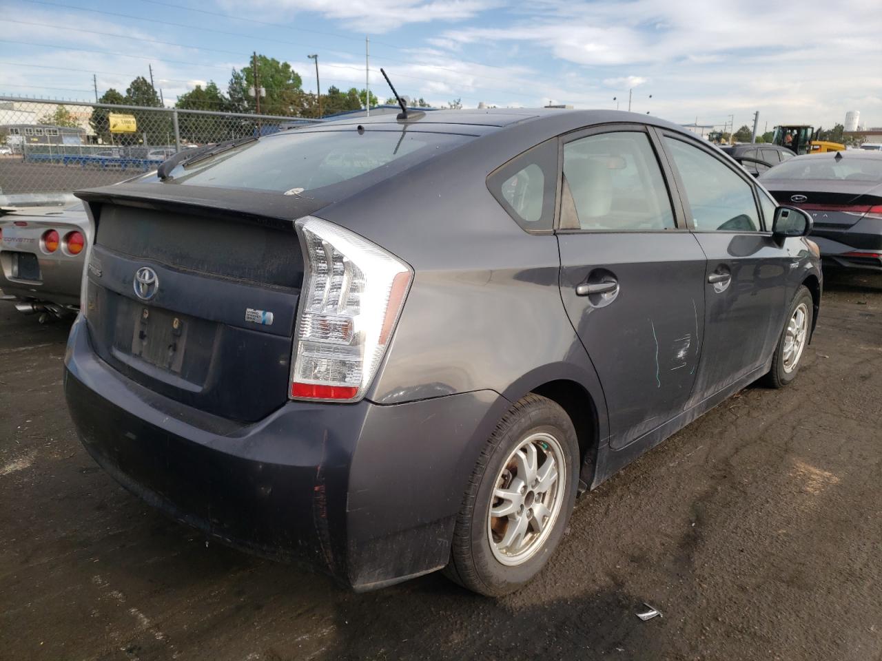 Photo 4 from auction – 2010 TOYOTA PRIUS with VIN JTDKN3DUXA0156198