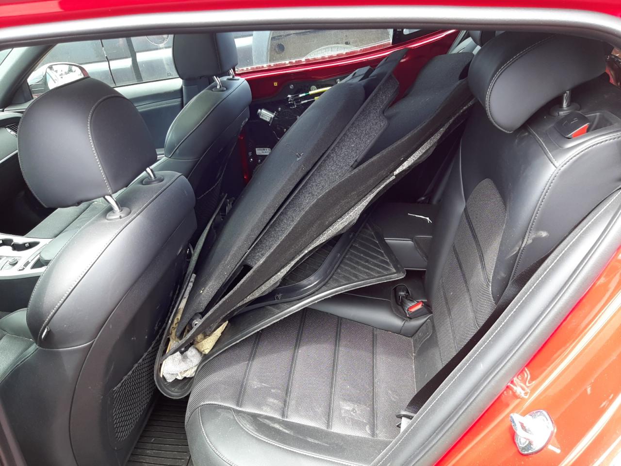 Photo 6 from auction – 2018 KIA STINGER GT with VIN KNAE55LC8J6019773