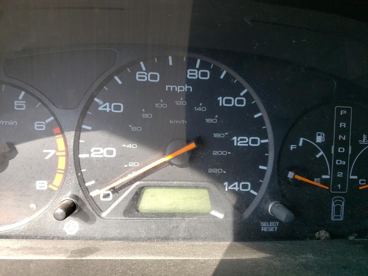 Photo 8 from auction – 2003 HONDA ODYSSEY EX with VIN 5FNRL18013B035337