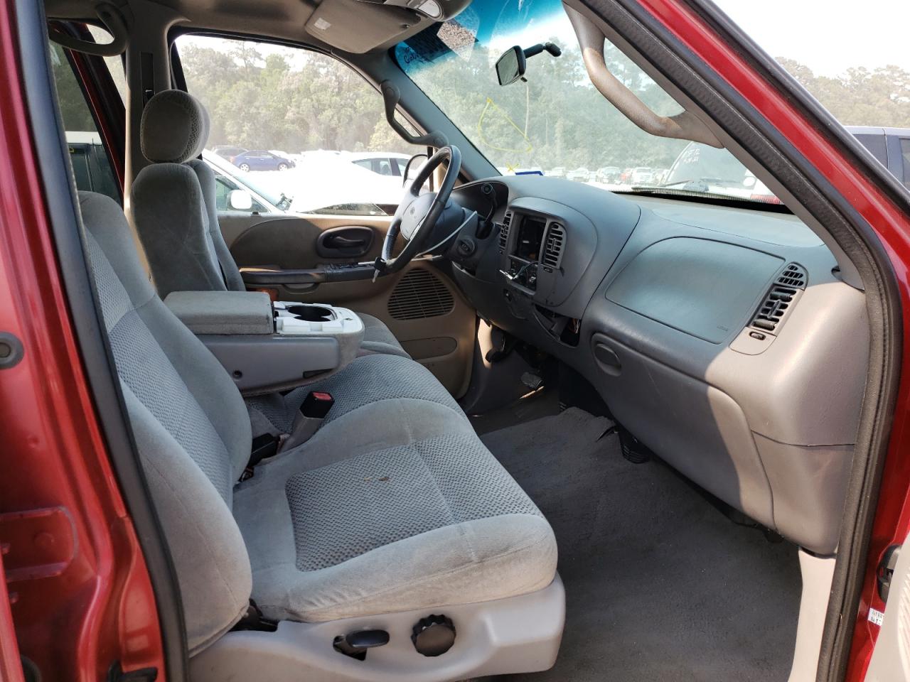 Photo 5 from auction – 2001 FORD F150 SUPER with VIN 1FTRW07WX1KA83975