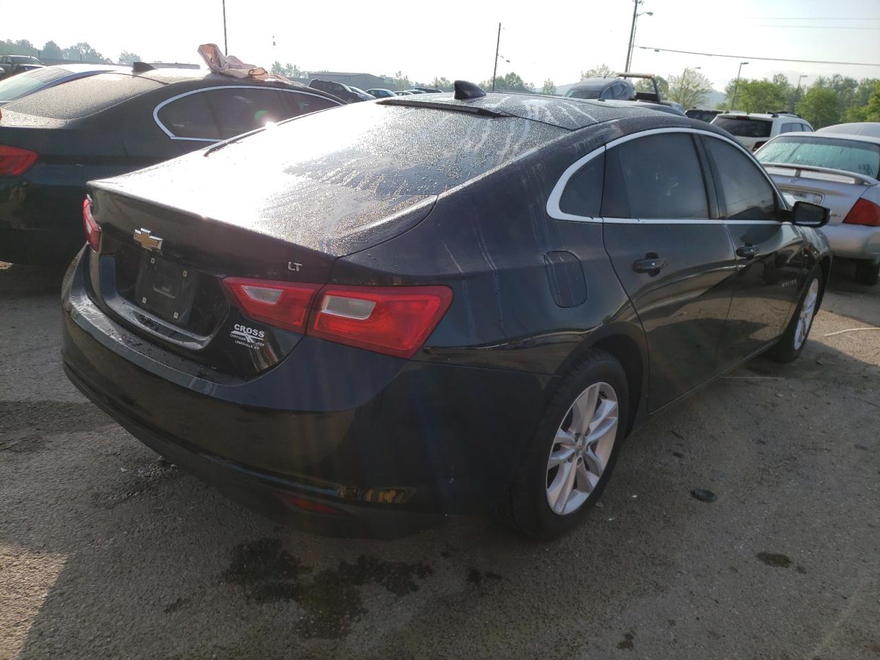 Photo 4 from auction – 2018 CHEVROLET MALIBU LT with VIN 1G1ZD5ST0JF148608