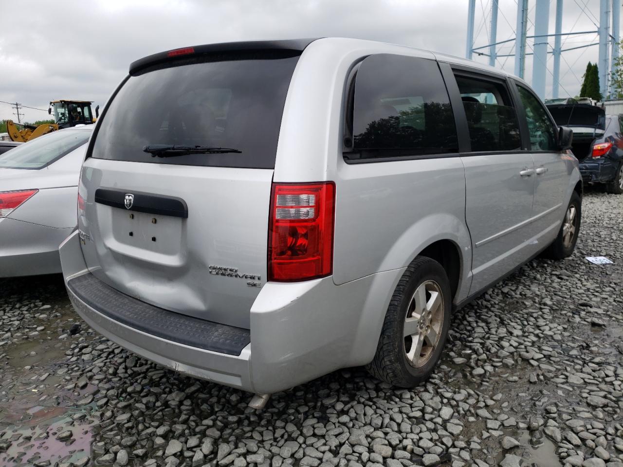 Photo 4 from auction – 2010 DODGE GRAND CARA with VIN 2D4RN4DE4AR282224