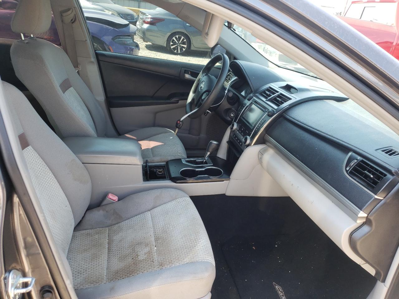 Photo 5 from auction – 2012 TOYOTA CAMRY BASE with VIN 4T4BF1FK4CR201596