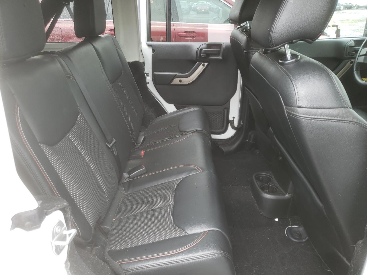 Photo 18 from auction – 2016 JEEP WRANGLER U with VIN 1C4BJWEG8GL233311