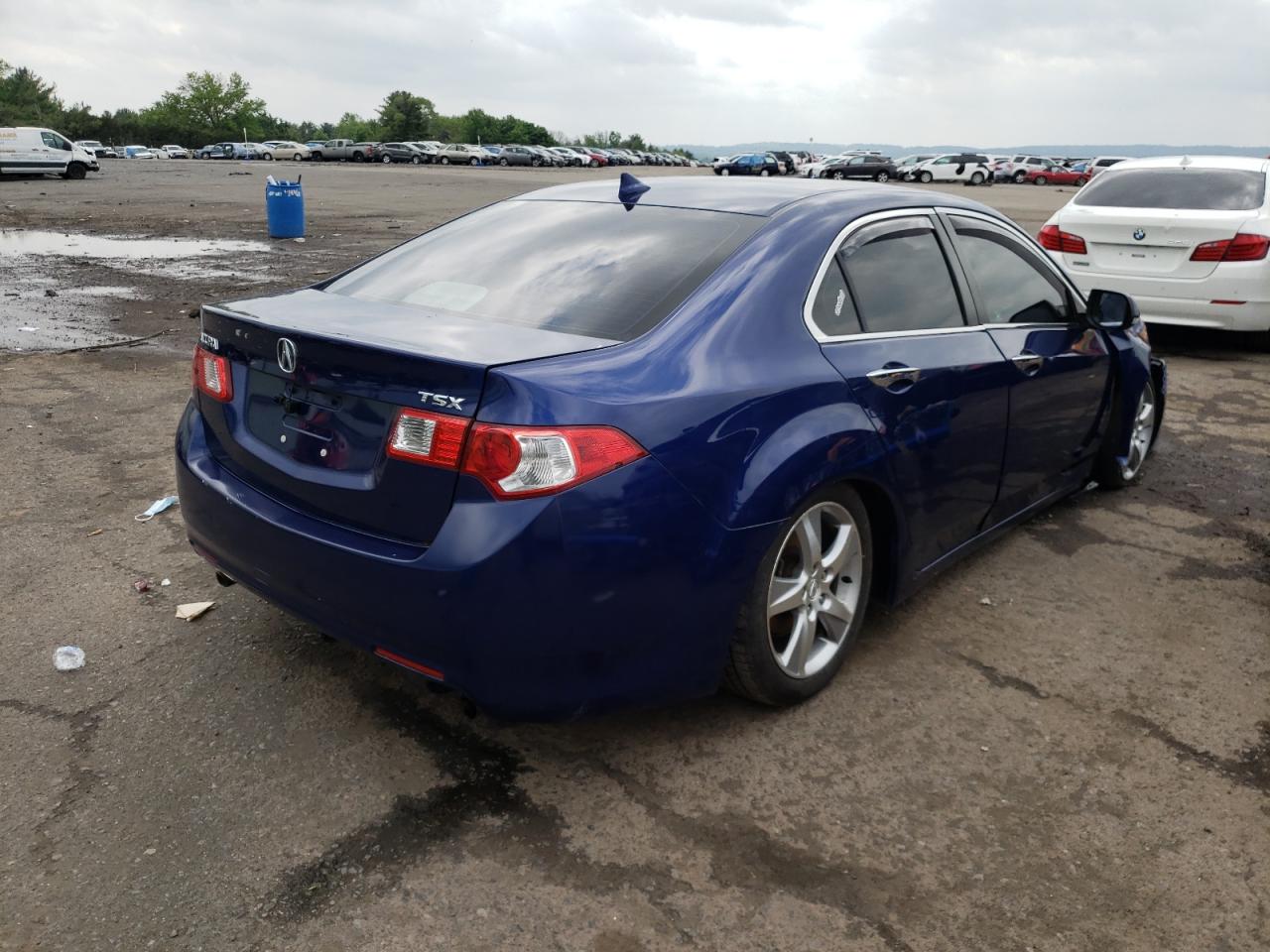 Photo 4 from auction – 2010 ACURA TSX with VIN JH4CU2F68AC019662