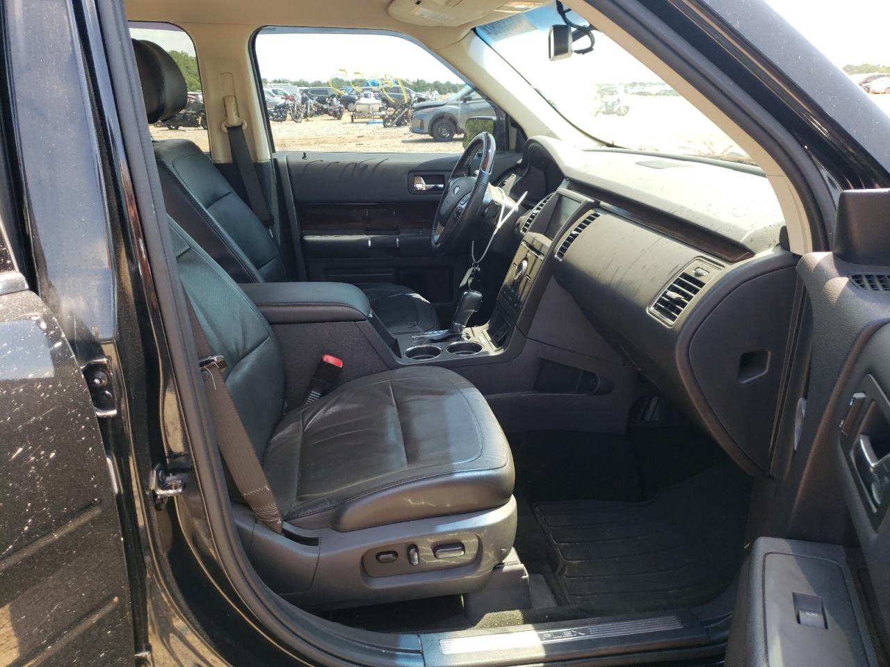 Photo 5 from auction – 2015 FORD FLEX LIMIT with VIN 2FMHK6DT2FBA20712