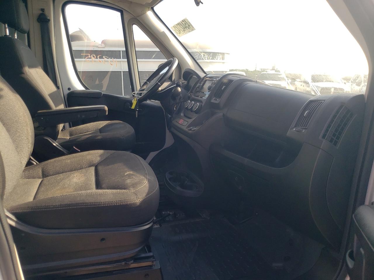 Photo 5 from auction – 2016 RAM PROMASTER with VIN 3C6TRVDG7GE106347