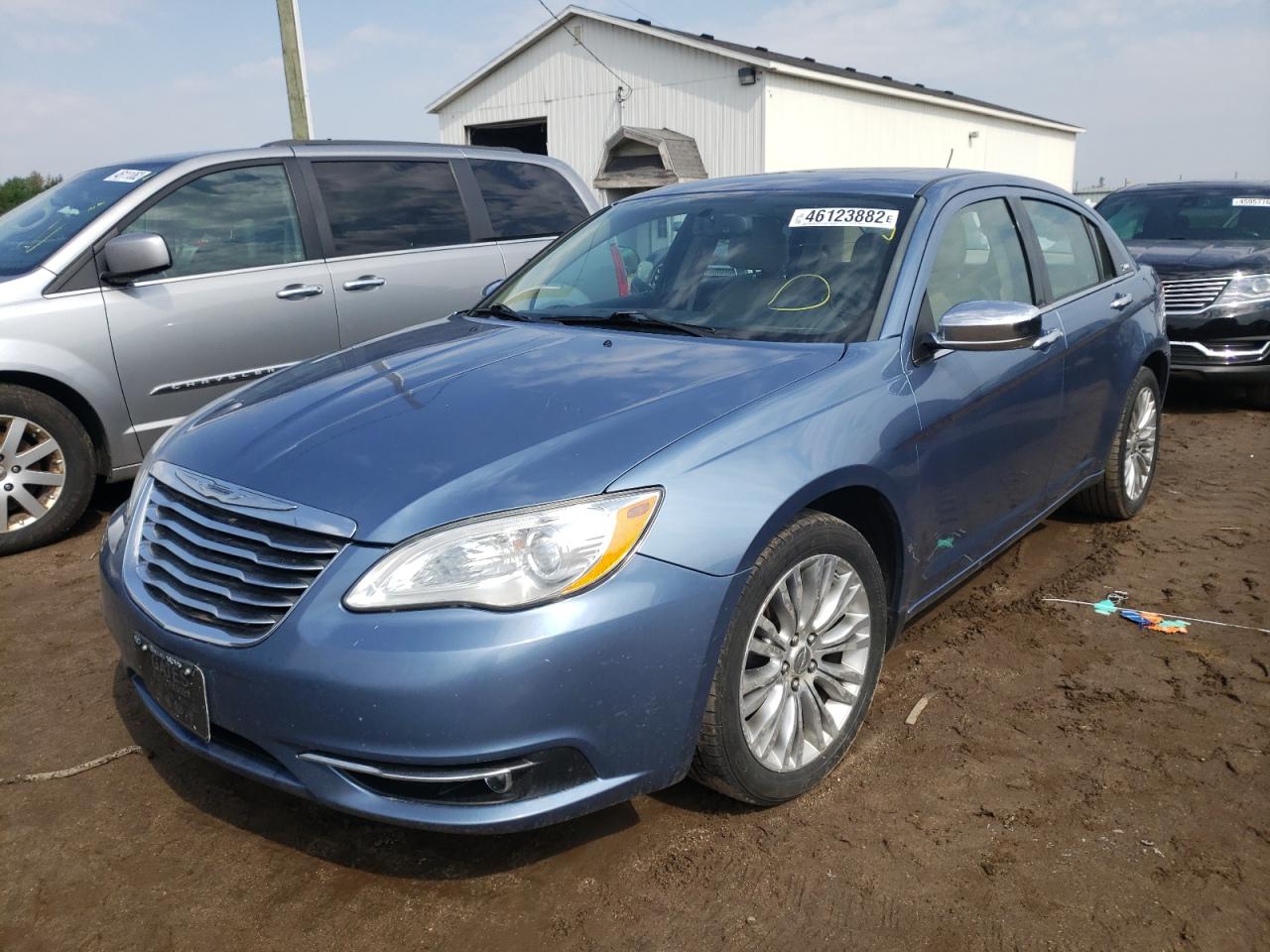 Photo 2 from auction – 2011 CHRYSLER 200 LIMITE with VIN 1C3BC2FG6BN617977