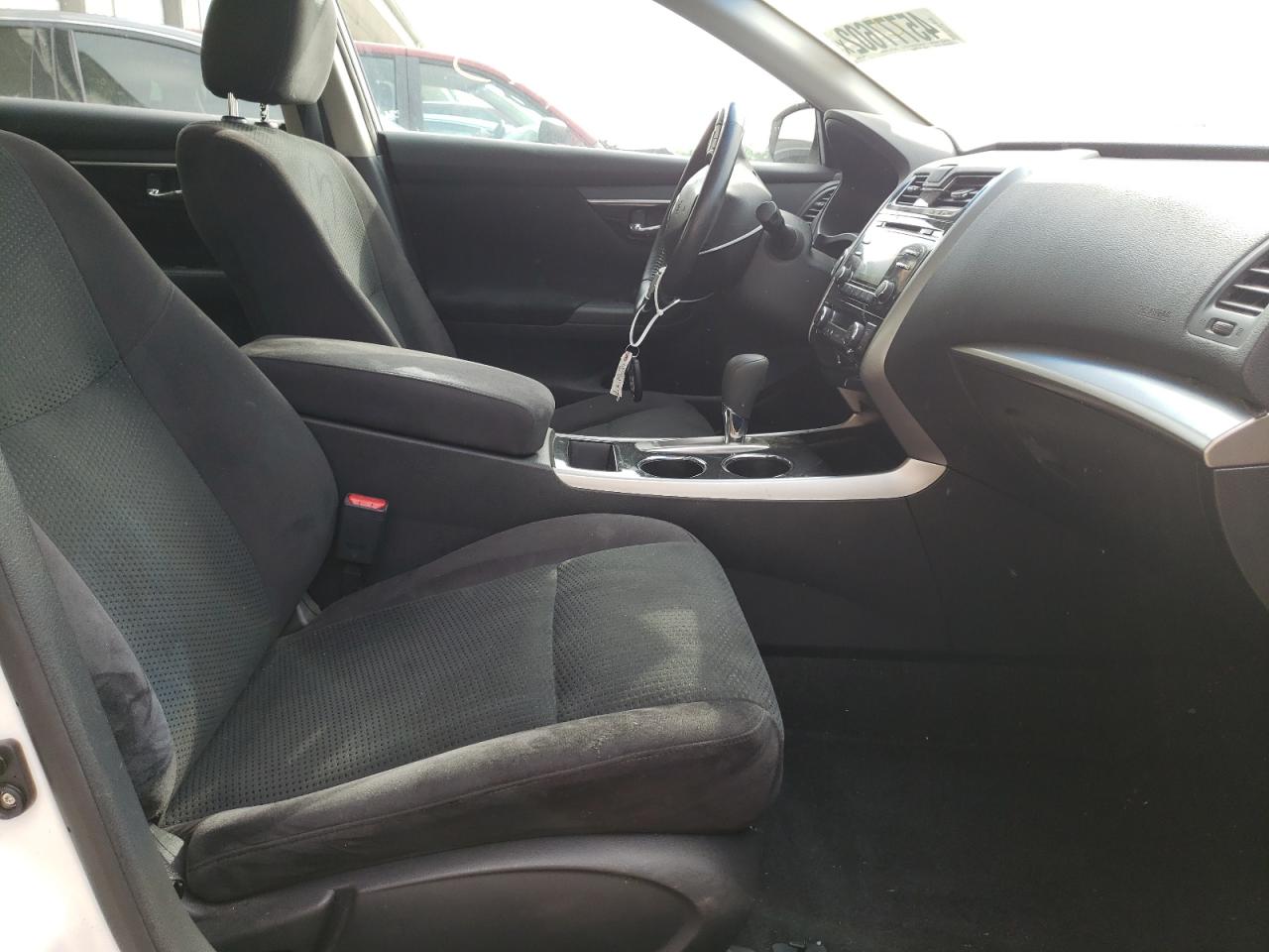 Photo 5 from auction – 2014 NISSAN ALTIMA 2.5 with VIN 1N4AL3AP6EC273304