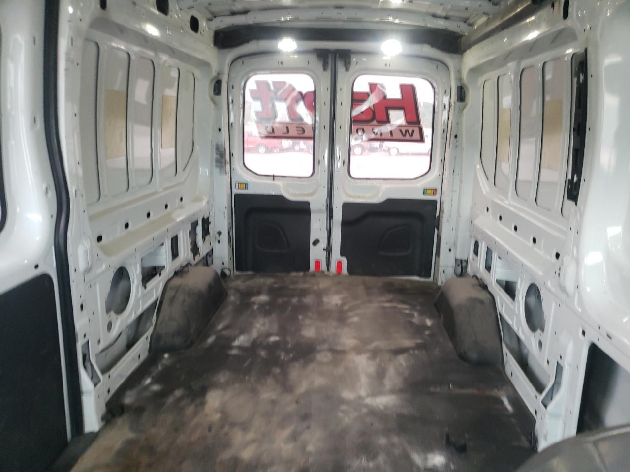 Photo 6 from auction – 2015 FORD TRANSIT T- with VIN 1FTNE2CM1FKA43096