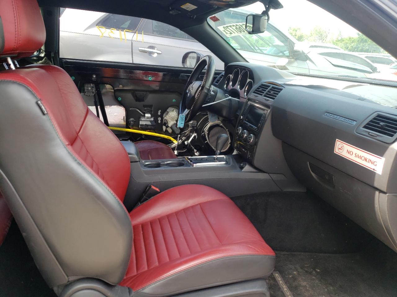 Photo 5 from auction – 2014 DODGE CHALLENGER with VIN 2C3CDYAG8EH294279