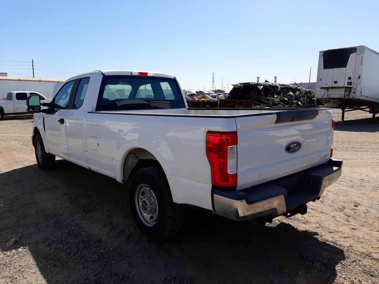 Photo 3 from auction – 2017 FORD F250 SUPER with VIN 1FT7X2A64HEF30852