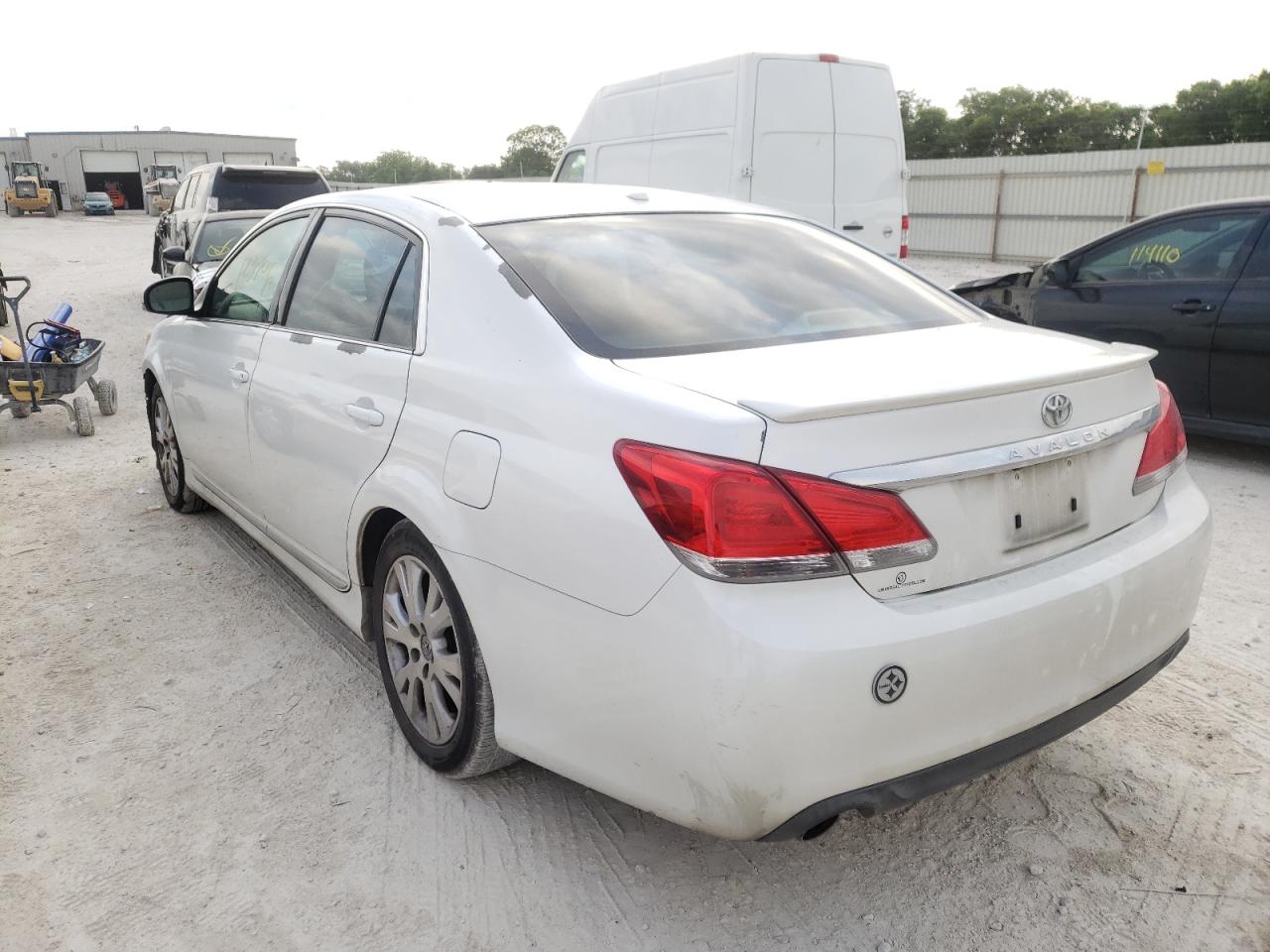 Фото 3 с аукциона – 2011 TOYOTA AVALON BAS с VIN 4T1BK3DB7BU416912