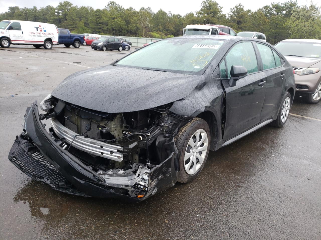 Photo 2 from auction – 2021 TOYOTA COROLLA LE with VIN 5YFEPMAE0MP165688