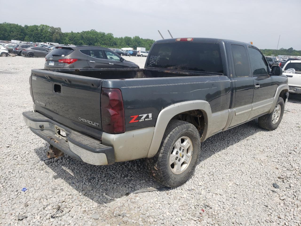 Photo 4 from auction – 2003 CHEVROLET SILVERADO with VIN 2GCEK19T831158498
