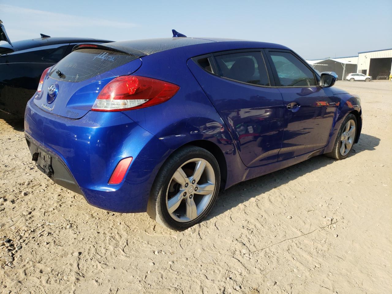 Photo 4 from auction – 2012 HYUNDAI VELOSTER with VIN KMHTC6AD0CU072656