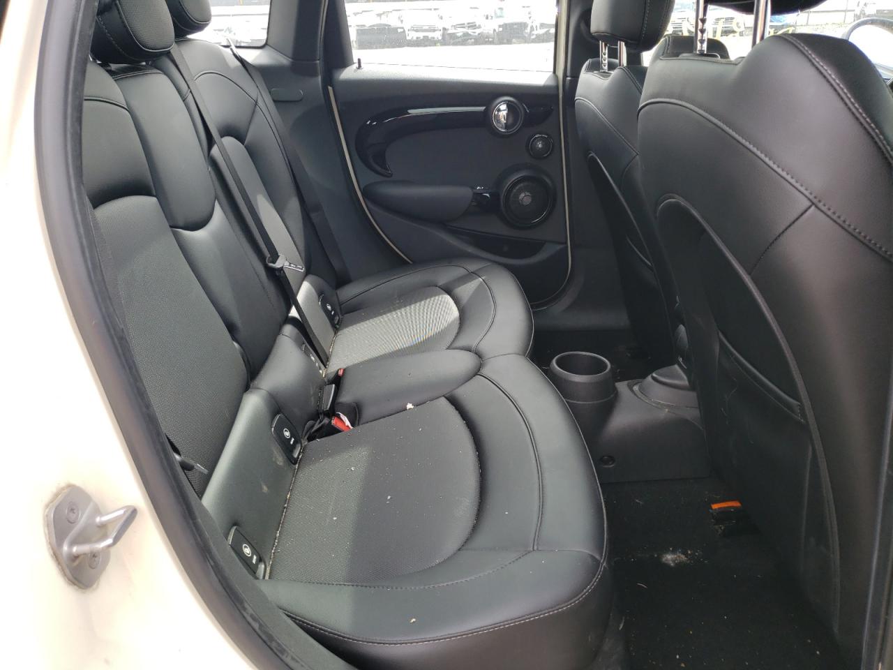 Photo 6 from auction – 2016 MINI COOPER S with VIN WMWXU3C56G2D31028