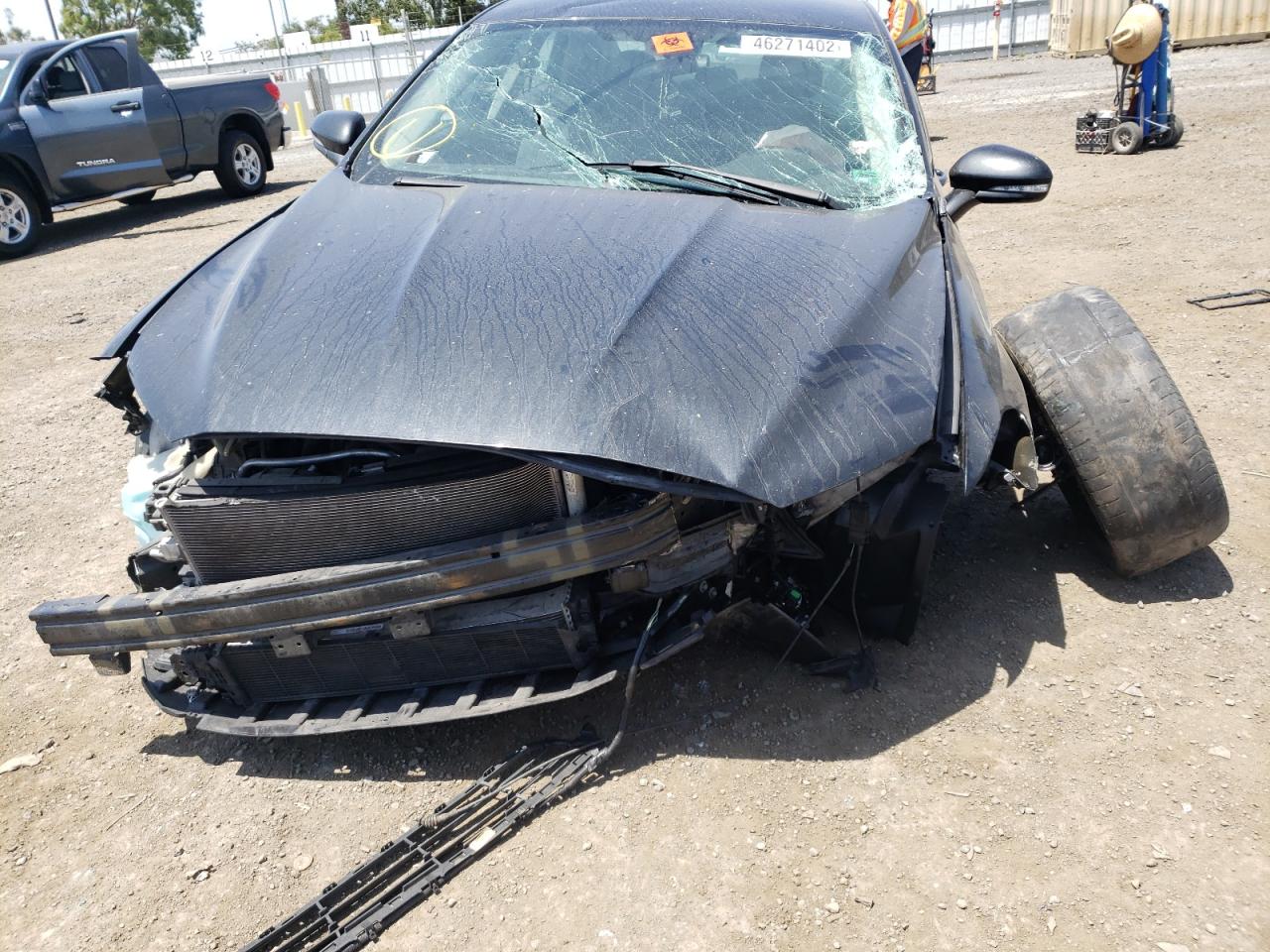 Photo 9 from auction – 2014 FORD FUSION SE with VIN 3FA6P0HD9ER177429