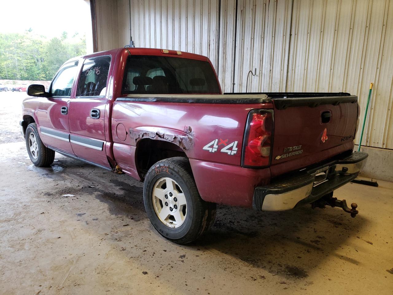 Photo 3 from auction – 2005 CHEVROLET SILVERADO with VIN 2GCEK13T451100545