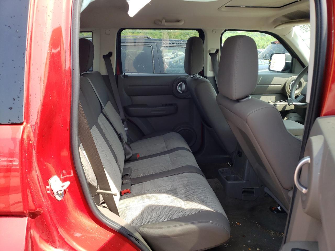 Photo 6 from auction – 2008 DODGE NITRO SXT with VIN 1D8GU28K28W123121