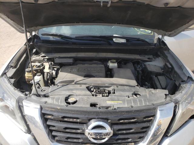 Photo 7 from auction – 2017 NISSAN PATHFINDER with VIN 5N1DR2MN9HC631652