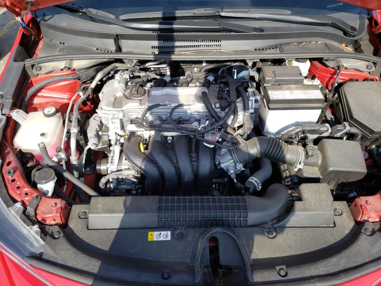 Photo 7 from auction – 2021 TOYOTA COROLLA LE with VIN 5YFEPMAE0MP204876