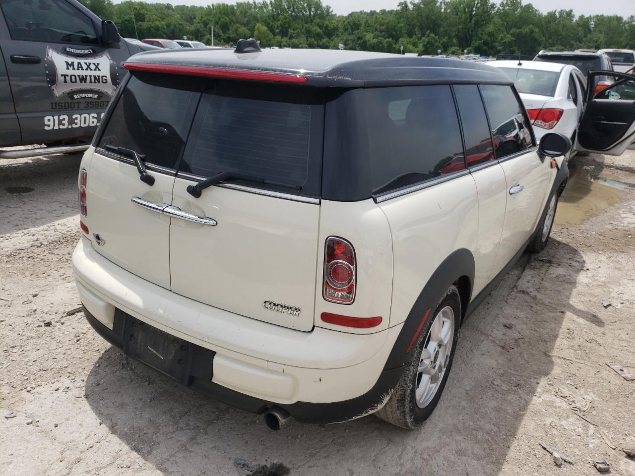 Photo 4 from auction – 2014 MINI COOPER CLU with VIN WMWZF3C59ET491993