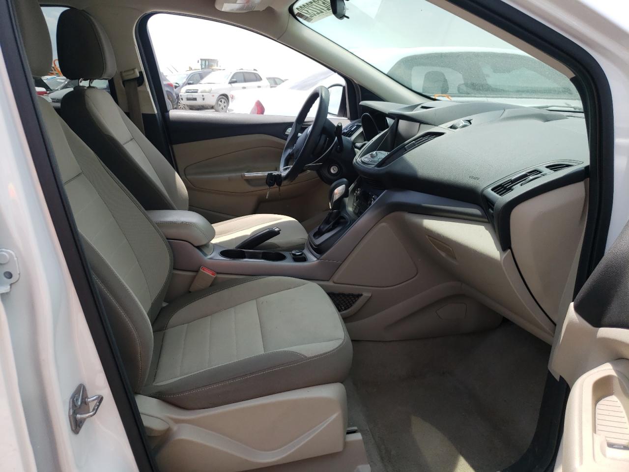 Photo 5 from auction – 2014 FORD ESCAPE SE with VIN 1FMCU9G91EUD59962