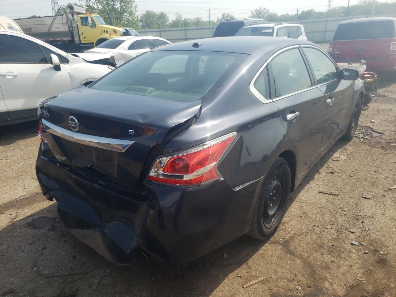 Photo 4 from auction – 2015 NISSAN ALTIMA 2.5 with VIN 1N4AL3AP1FC277262