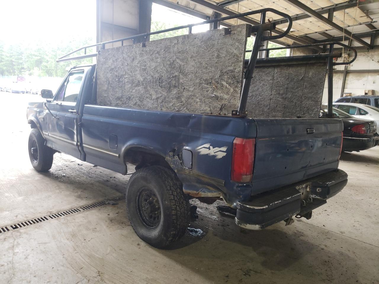 Photo 3 from auction – 1995 FORD F250 with VIN 2FTHF26H8SCA07512
