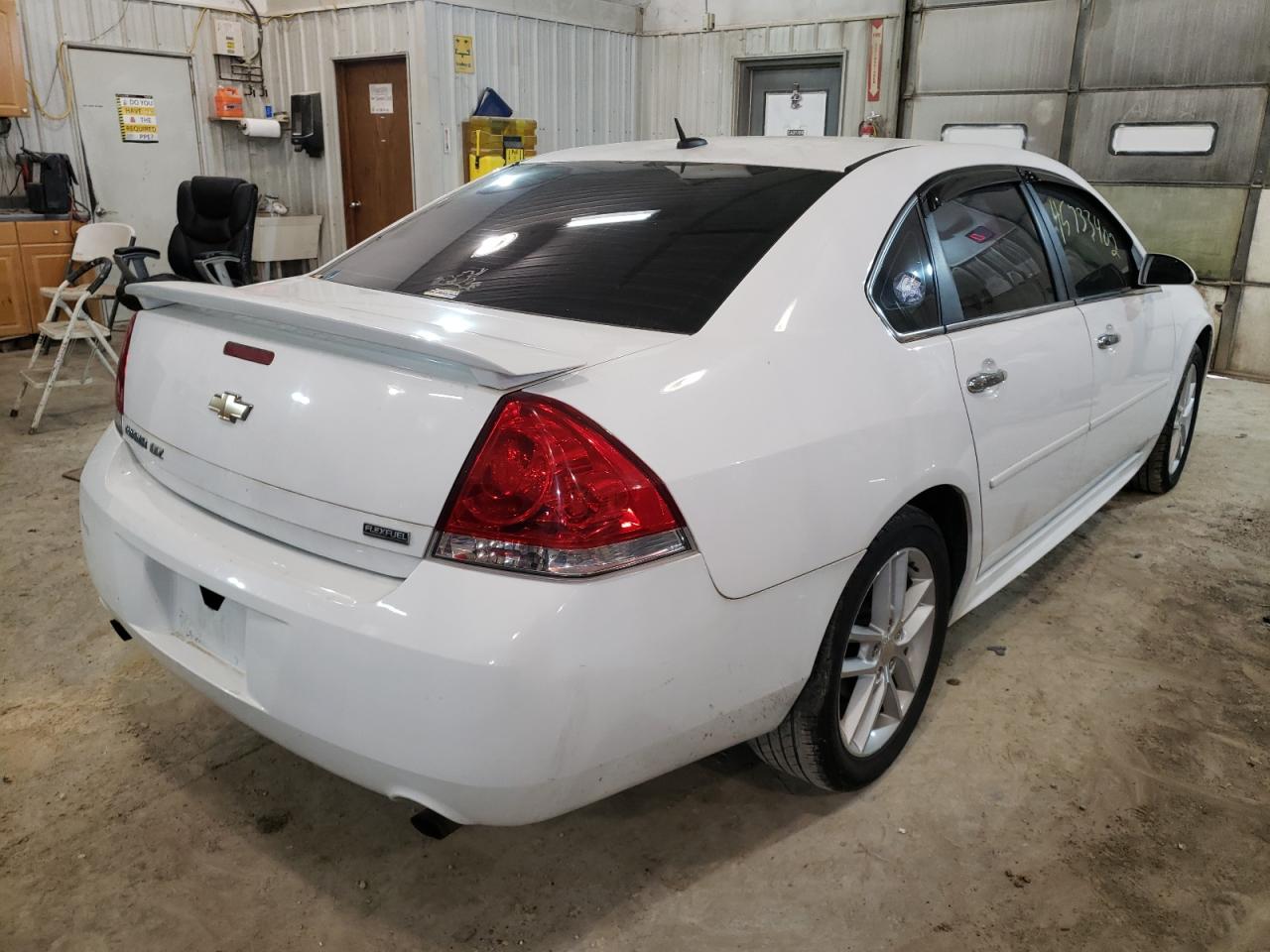 Photo 4 from auction – 2012 CHEVROLET IMPALA LTZ with VIN 2G1WC5E38C1101306
