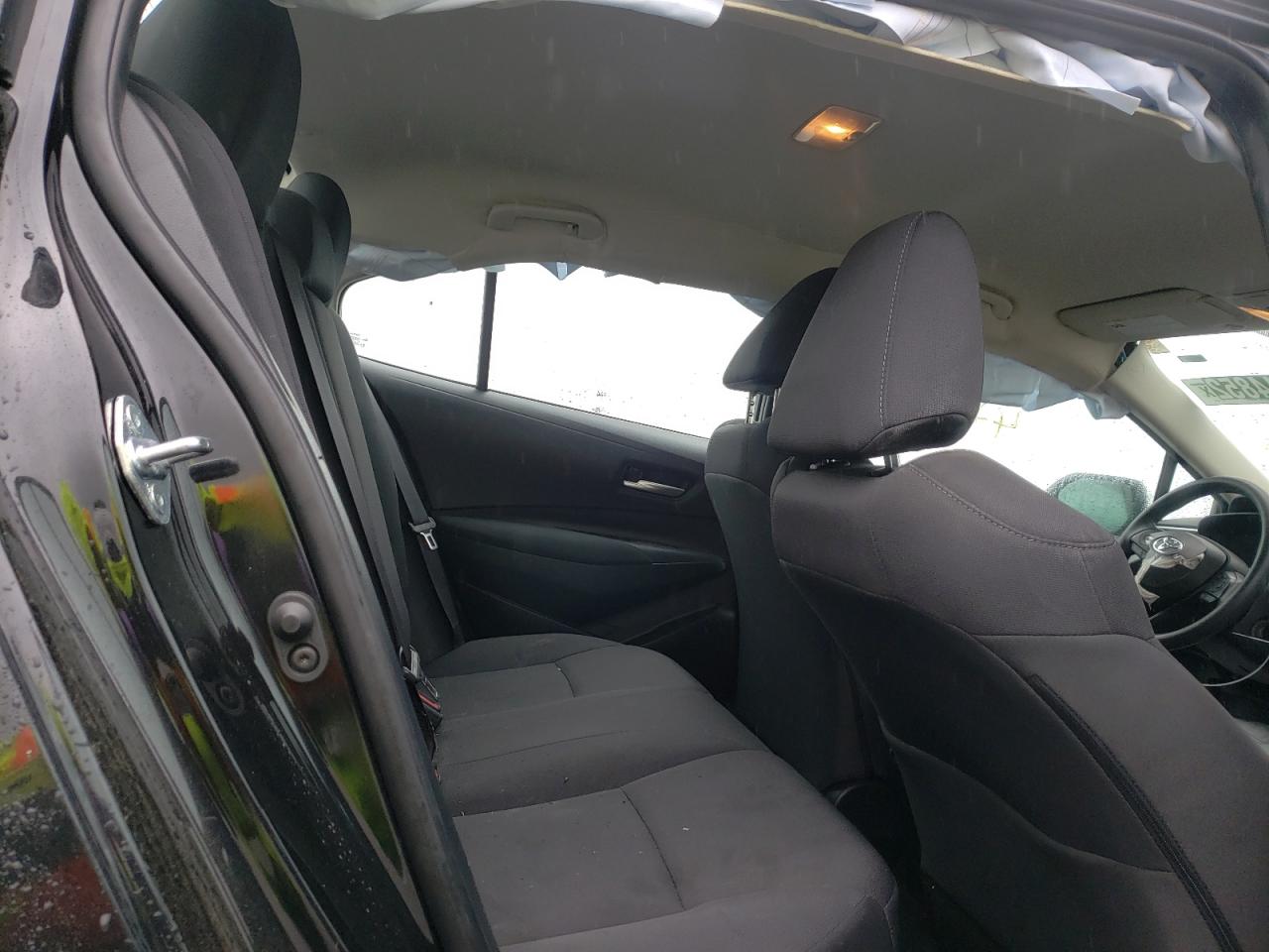 Photo 6 from auction – 2021 TOYOTA COROLLA LE with VIN 5YFEPMAE0MP165688