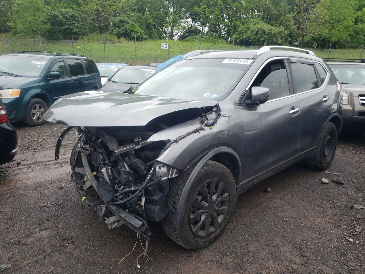 Photo 2 from auction – 2016 NISSAN ROGUE S with VIN KNMAT2MTXGP621923