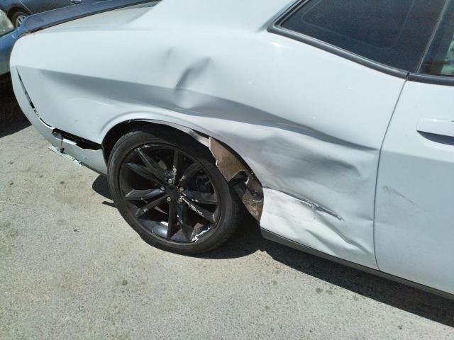 Photo 9 from auction – 2016 DODGE CHALLENGER with VIN 2C3CDZAGXGH157966
