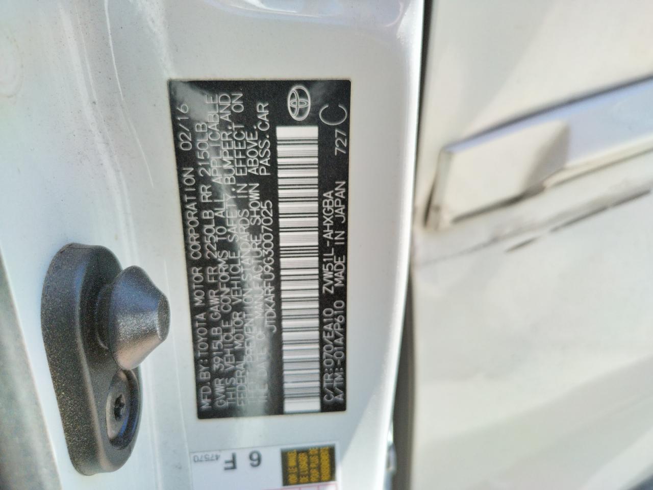 Photo 10 from auction – 2016 TOYOTA PRIUS with VIN JTDKARFU9G3007025