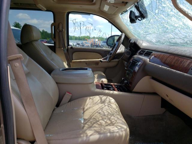 Photo 5 from auction – 2011 CHEVROLET SUBURBAN K with VIN 1GNSKKE34BR170370