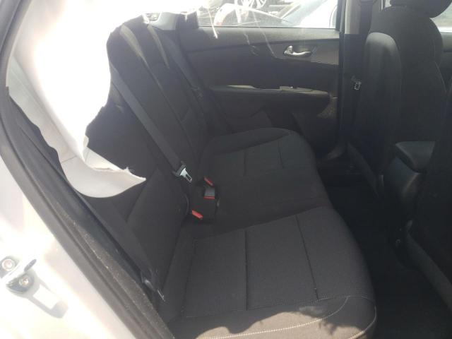 Photo 6 from auction – 2021 KIA FORTE with VIN 3KPF24AD4ME415638
