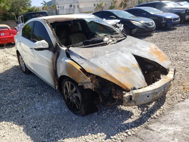 MAZDA 3 I 2013 with VIN JM1BL1V72D1724395 - Photo from auction