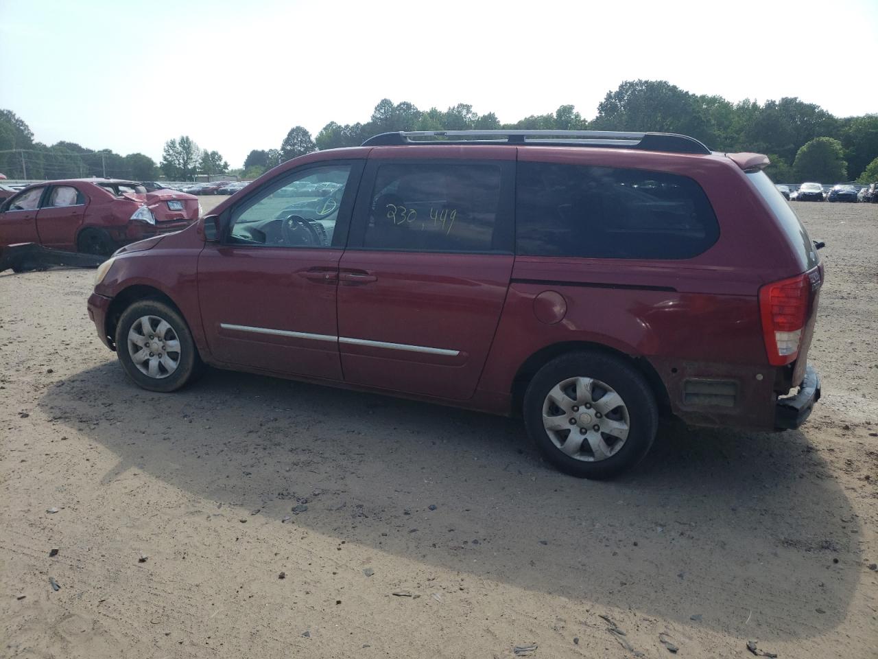 Photo 9 from auction – 2007 HYUNDAI ENTOURAGE with VIN KNDMC233476015263