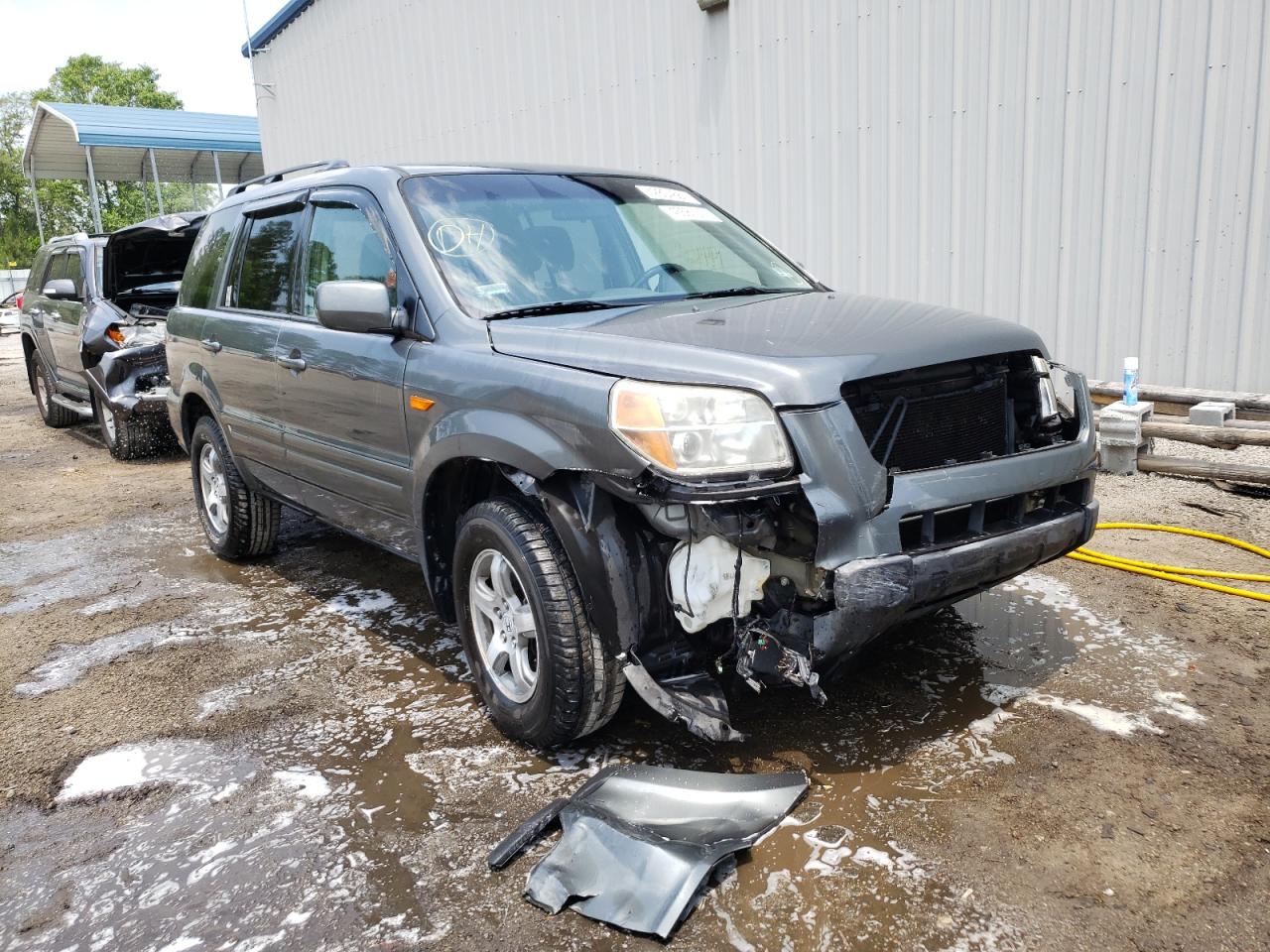 HONDA PILOT EX 2008 with VIN 5FNYF18418B032323 - Photo from auction